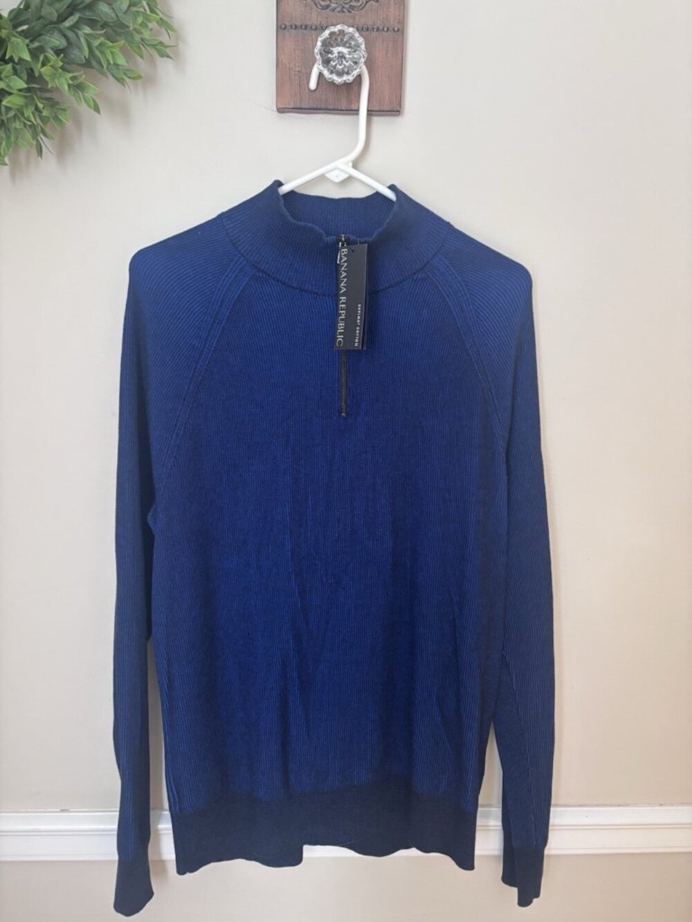 NWT Banana Republic Mens Size M Blue 1/4 Zip Pullover Ribbed Supima Cotton
